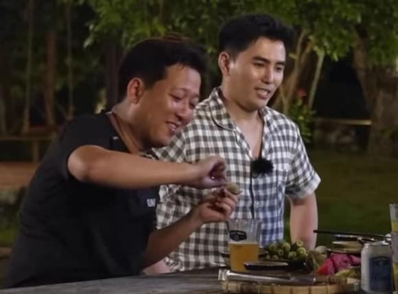 Trường Giang vẫn chưa thể đặt tên cho con trai 3 tháng tuổi vì lý do đặc biệt này-1