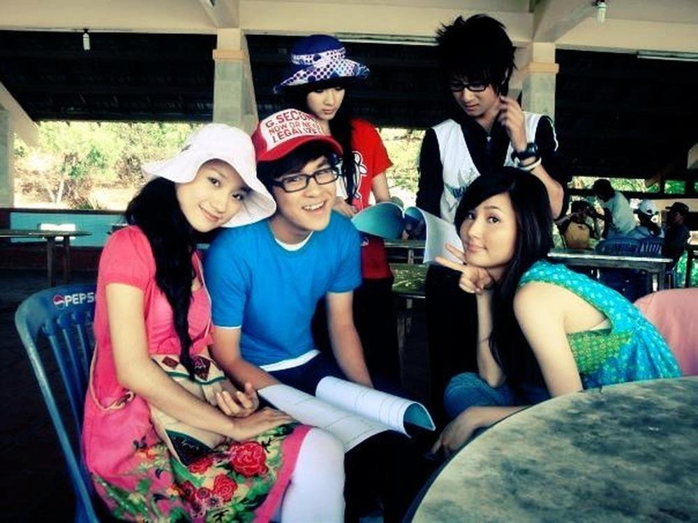 Diễm My 9X: Quá khứ bị chê kém sắc, hiện tại viên mãn sau lễ cưới cổ tích-3