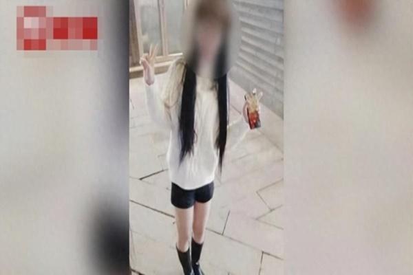 Đến đón bạn gái đi ăn sáng, tôi thấy một người đàn ông đi ra từ nhà cô ấy-2