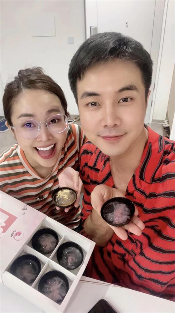 Hôn nhân đời thực của diễn viên VFC: Hiếu Su Chúng Ta Của 8 Năm Sau hạnh phúc thế nào bên vợ MC VTV?-4