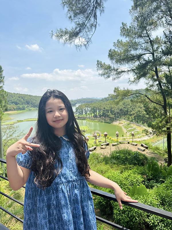 Con gái Jennifer Phạm xinh thế nào mà fan khen giống mẹ?-8