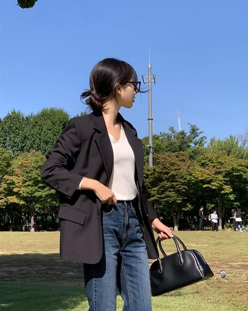 Học hội blogger những cách diện blazer đẹp trong mùa lạnh-9