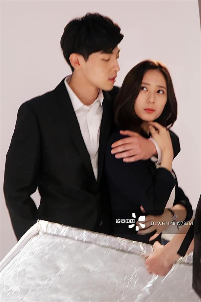 Đặng Luân khiến dân tình bùng nổ khi lộ ảnh ngọt ngào bên bạn gái, bị phong sát nhưng vẫn rất HOT-4