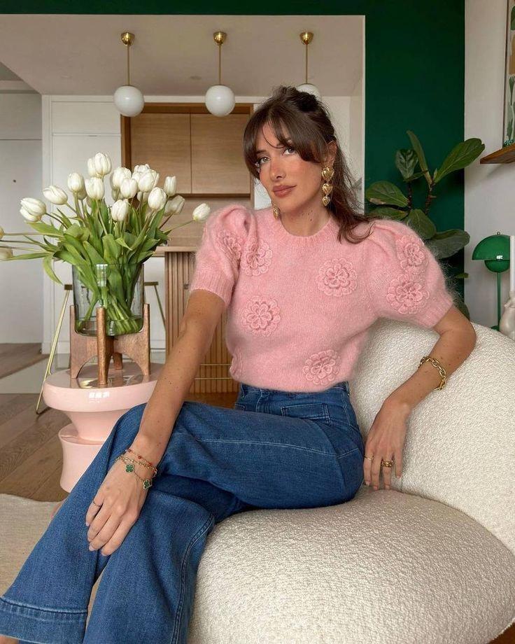 Tham khảo 5 kiểu áo sang trọng của phụ nữ Pháp để diện Tết-2