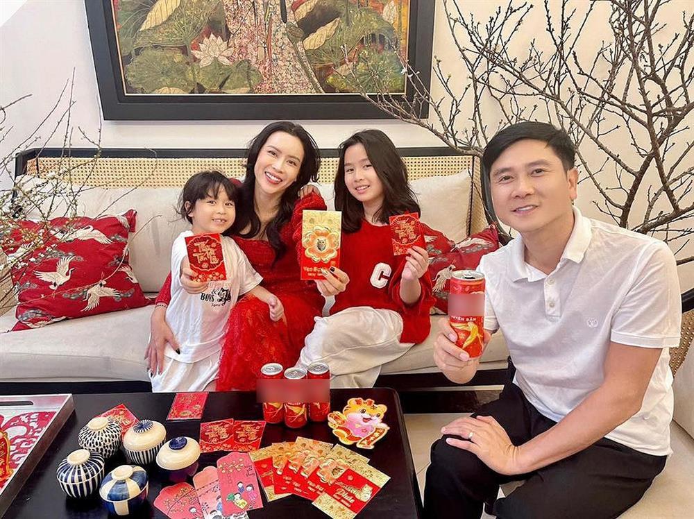 Giữa thông tin ly hôn, Hồ Hoài Anh và Lưu Hương Giang từng sống hạnh phúc trong căn nhà như thế nào?-2