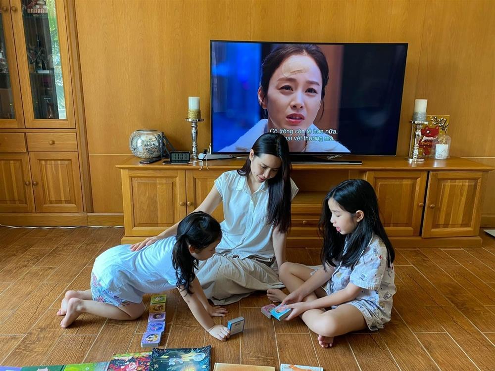 Giữa thông tin ly hôn, Hồ Hoài Anh và Lưu Hương Giang từng sống hạnh phúc trong căn nhà như thế nào?-6