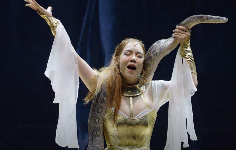 Ba chị đại đã chơi quá đẹp tại Chị đẹp đạp gió rẽ sóng-2