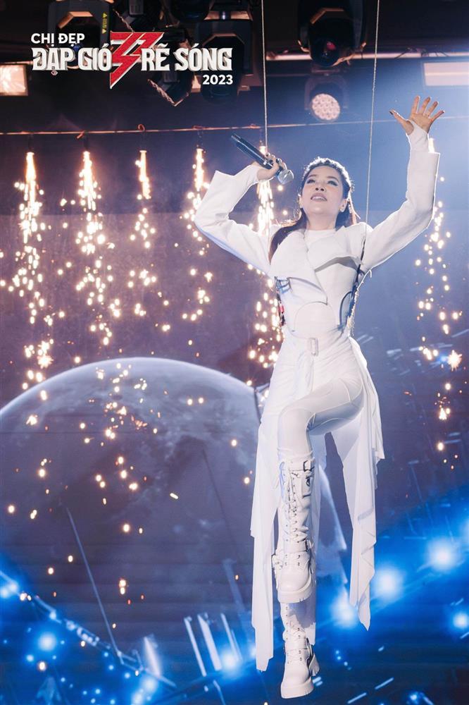 Ba chị đại đã chơi quá đẹp tại Chị đẹp đạp gió rẽ sóng-6