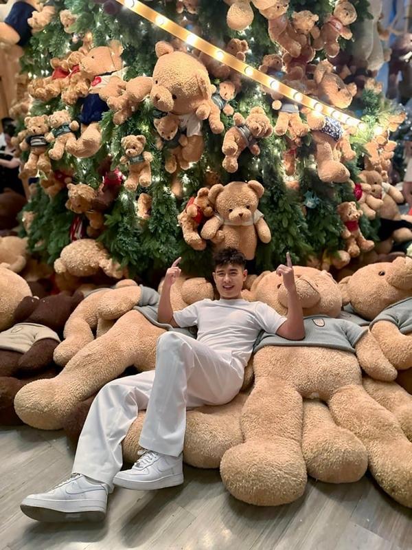 Hai nam thần showbiz Việt từ bỏ 10 năm ca hát, trở lại lập tức gây sốt-3