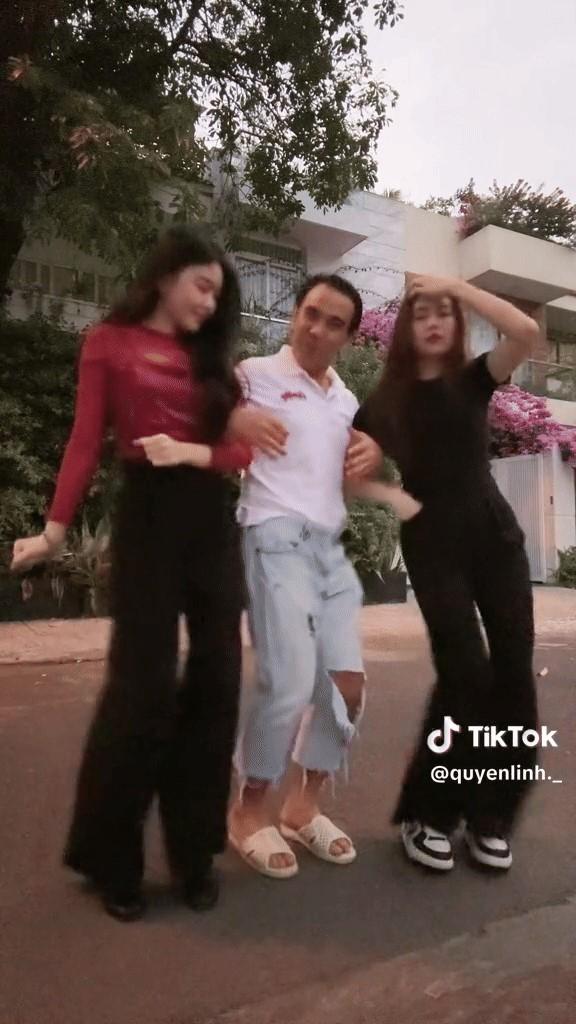 MC Quyền Linh nhảy múa cùng 2 con gái xinh như hoa hậu gây sốt mạng xã hội-1