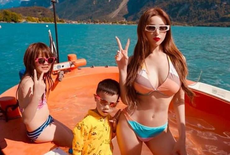 Top body hot nhất dàn chị đẹp là nàng tiên cá Ninh Dương Lan Ngọc, Huyền Baby?-9