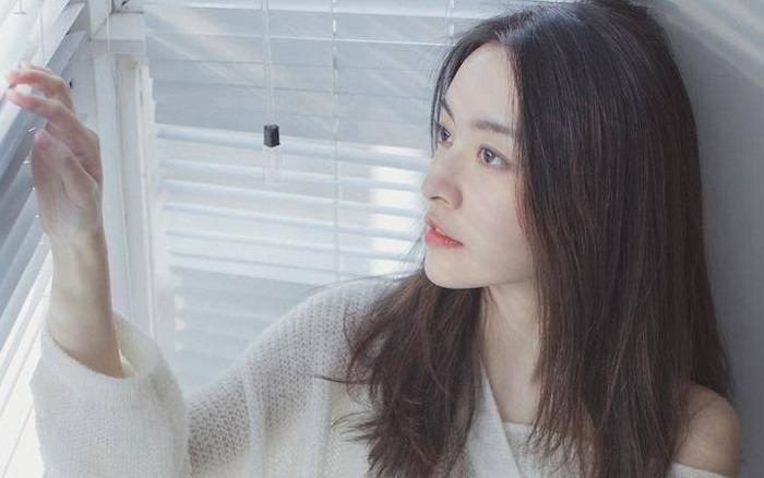 Tôi bị dè bỉu vì mặc váy trắng đến dự đám cưới người yêu cũ-1