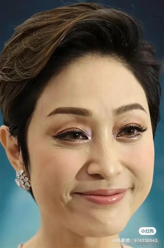 Nhan sắc tuổi 58 của hoa hậu tóc ngắn đẹp nhất Hong Kong-2