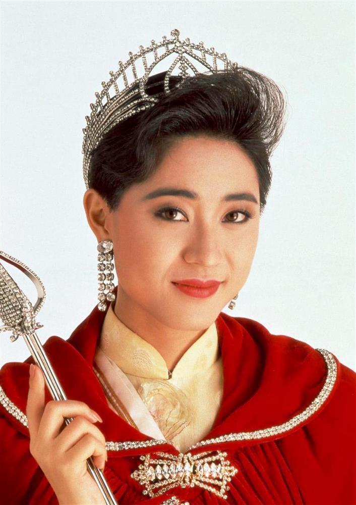 Nhan sắc tuổi 58 của hoa hậu tóc ngắn đẹp nhất Hong Kong-7