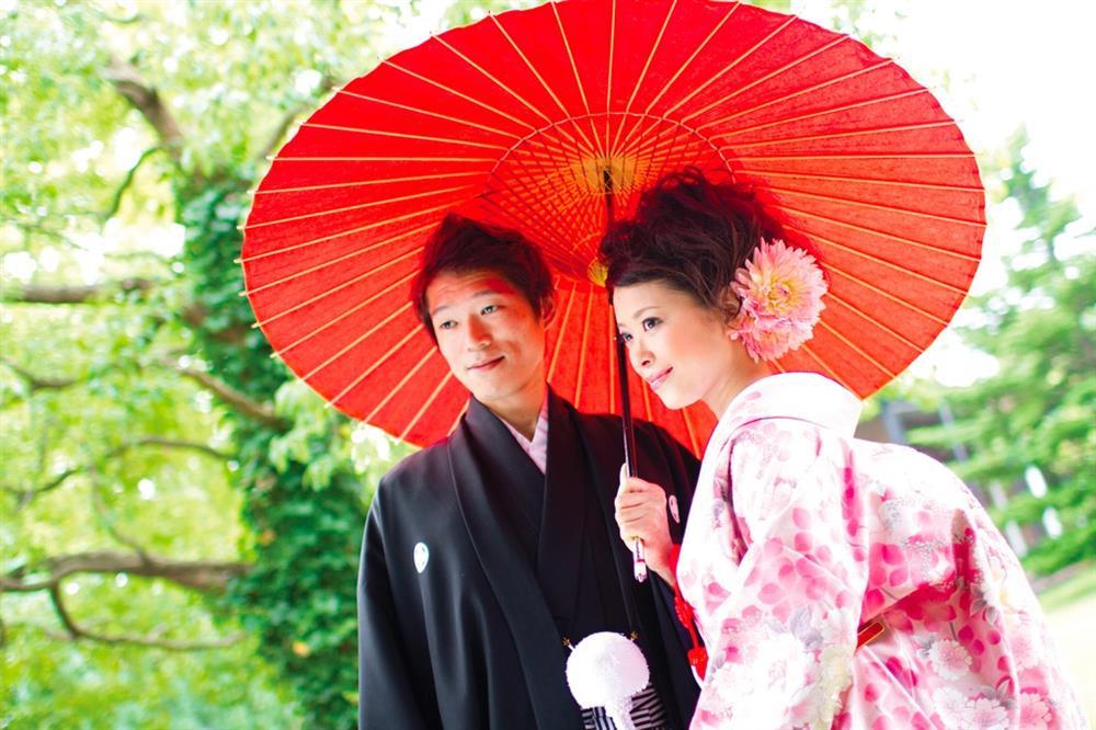 Giới trẻ Nhật Bản và lối sống hôn nhân cuối tuần độc lạ-1