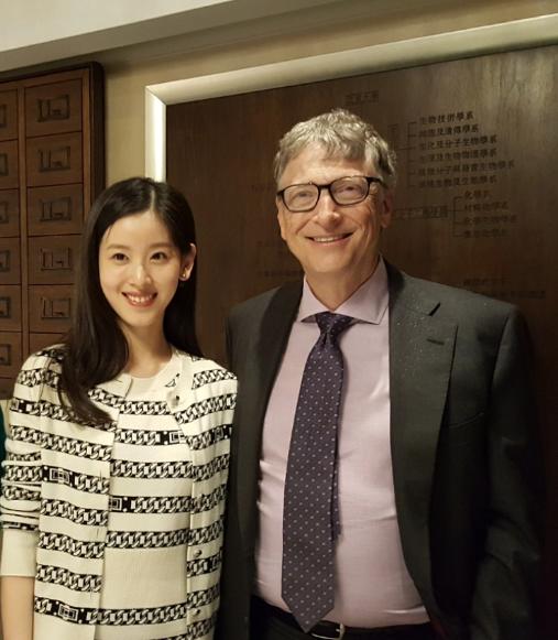 Hot girl trà sữa Chương Trạch Thiên tuổi 30: Vừa giàu vừa đẹp, sở hữu tài sản 205 ngàn tỷ đồng-6