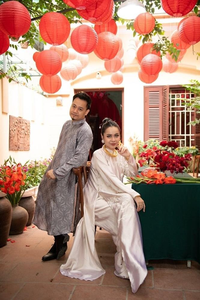 Vũ Hạnh Nguyên nhận quà khủng trong ngày ăn hỏi với nhạc sĩ Nguyễn Đức Cường-8