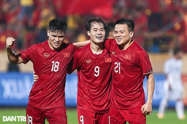 Kết quả Asian Cup: Đội tuyển Việt Nam ghi 2 bàn nhưng vẫn thua Nhật Bản-2