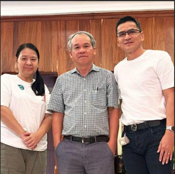 HLV Kiatisak gặp bầu Đức, chia tay HAGL-1