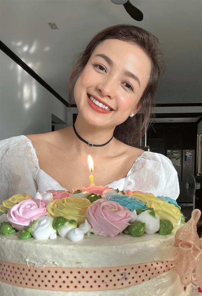 Cuộc sống của Lê Bê La sau khi kết hôn lần 2-10