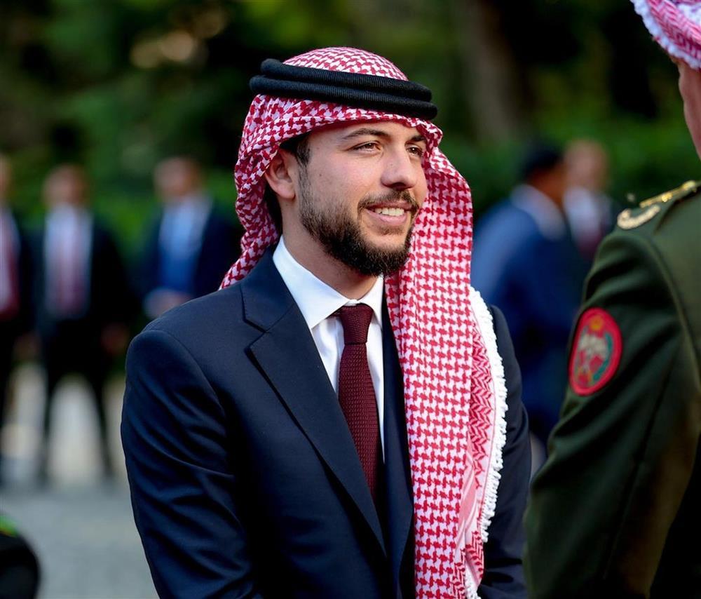 5 hoàng tử, vị vua trẻ tài giỏi và quyến rũ bậc nhất châu Á-11