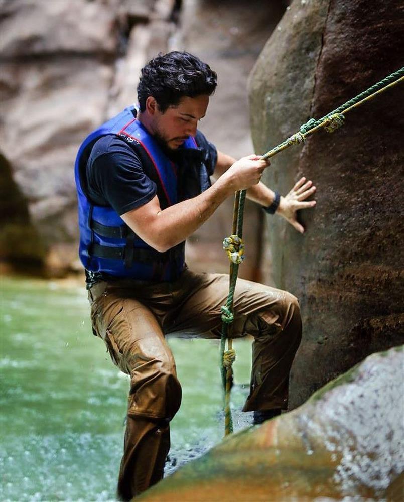 5 hoàng tử, vị vua trẻ tài giỏi và quyến rũ bậc nhất châu Á-12