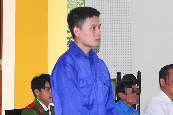 Bảo vệ nhấn chuông báo động, 2 kẻ cướp ngân hàng bỏ tiền tẩu thoát-2