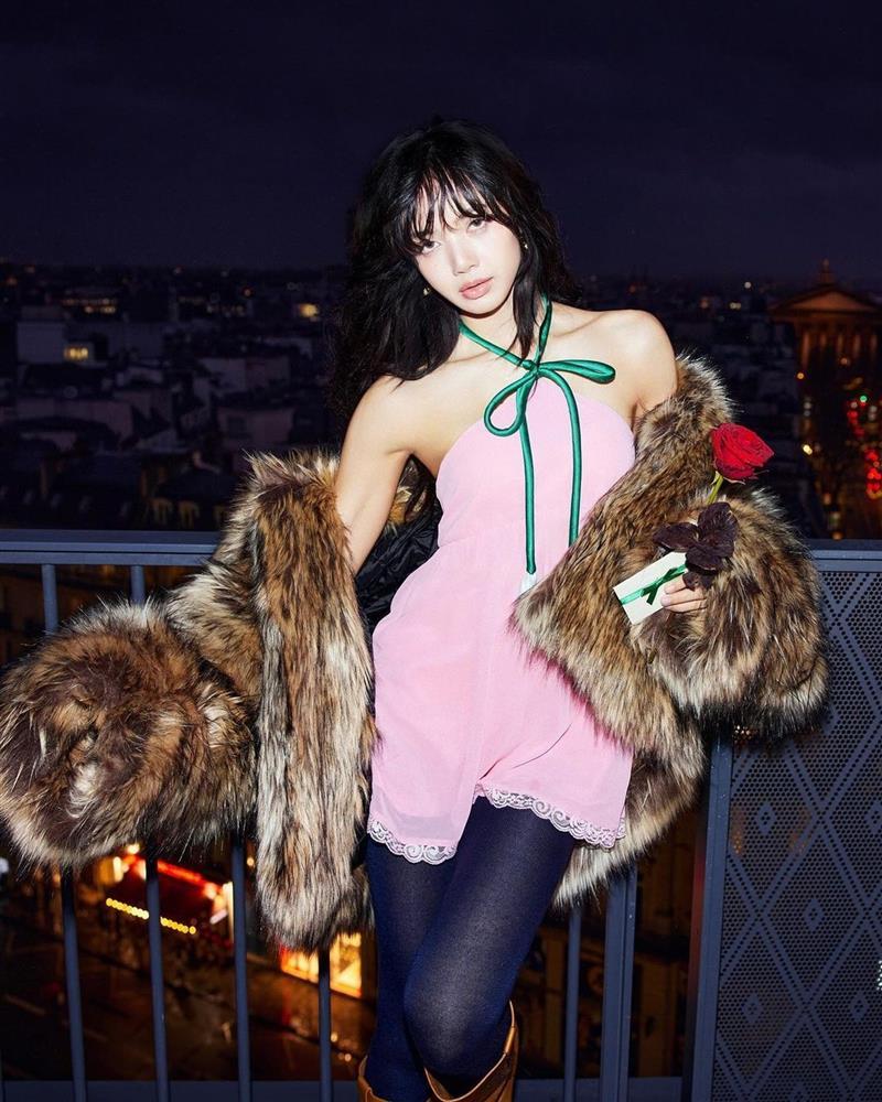 Chuyện tình ngày càng thắm thiết của Lisa và bạn trai tỷ phú-5