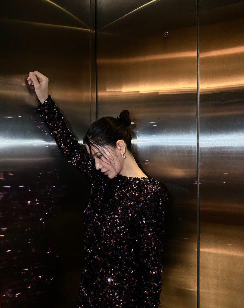 Phú bà quận 7 diện đồ bộ, review bộ ly 100 triệu của Thái Công: Này nhà chị đầy-6