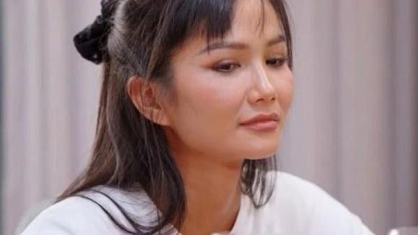 Bạn trai bỏ HHen Niê, Hồ Hoài Anh - Lưu Hương Giang ly hôn và loạt đời tư phơi bày ở Chị Đẹp-3