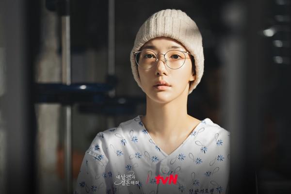 Hàng triệu khán giả châu Á cuốn theo màn trả thù chồng ngoại tình với bạn thân-3