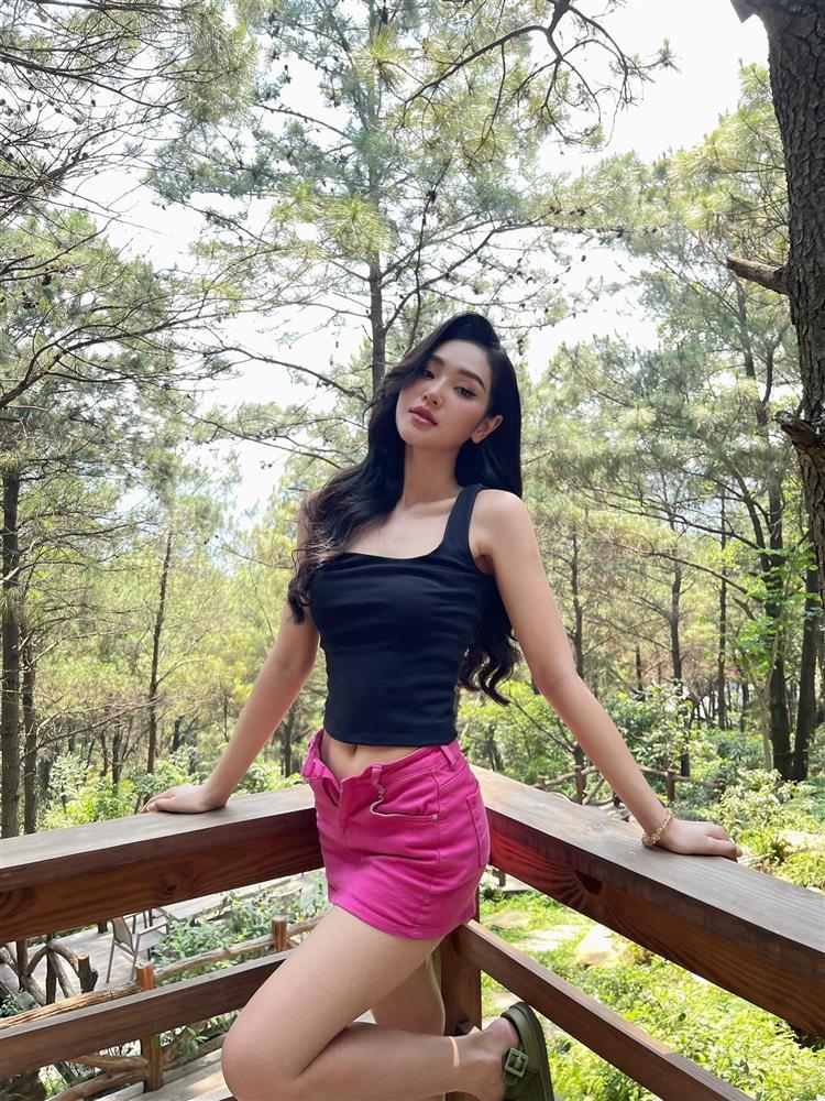 Ngoại hình tiểu tam Cù Thị Trà đang gây sốt trong Chúng Ta Của 8 Năm Sau-5