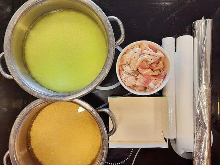 Trend gói bánh chưng bằng giấy bạc của người Việt xa xứ gây sốt mạng-5