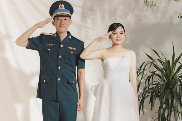 Quên tiền trên taxi, cụ bà 80 tuổi nên duyên với tài xế 24 tuổi-3