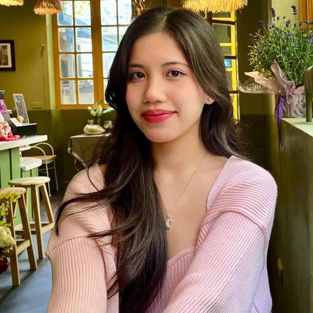 Nữ sinh Ngoại thương xinh đẹp, từng lên báo Ý nhờ thành tích học tập tốt-2