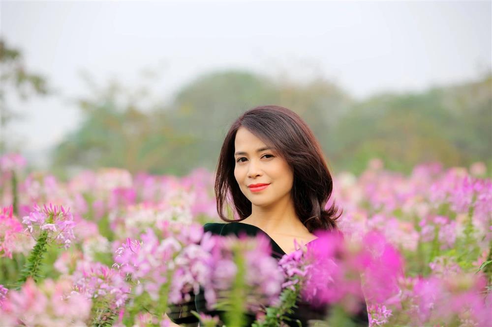 Sắc vóc đời thực bạn gái kém 17 tuổi của NSƯT Chí Trung-4