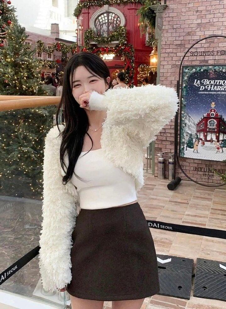 Những kiểu áo khoác lông sang xịn mịn các nàng không thể bỏ lỡ-2