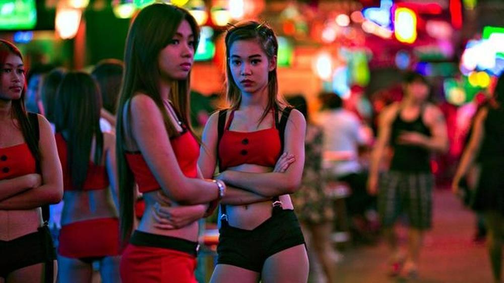 Để khách ăn chơi đến 4h sáng và chi tiêu thả ga, Thái Lan thu bộn tiền-1