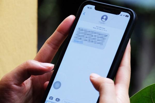 Thuê người đóng giả bố, mang tiền âm phủ đi lừa mua xe máy SH-2