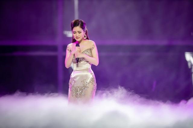 Trước khi đi Mỹ trở về và gây ý kiến trái chiều, Hương Tràm từng đáng gờm thế nào?-1