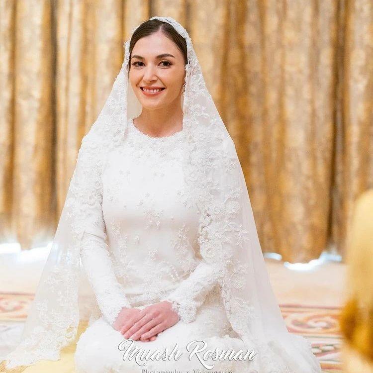 Sắc vóc và gia thế cô gái cưới Hoàng tử Brunei, hôn lễ tổ chức 10 ngày-5