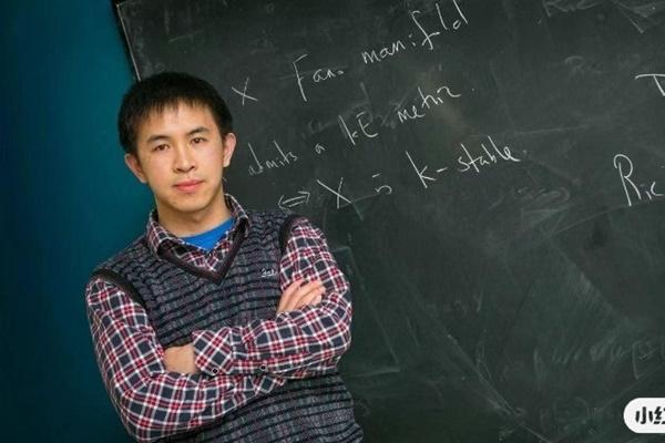 15 tuổi đỗ đại học, giáo sư Toán về nước cống hiến ở tuổi 37-1