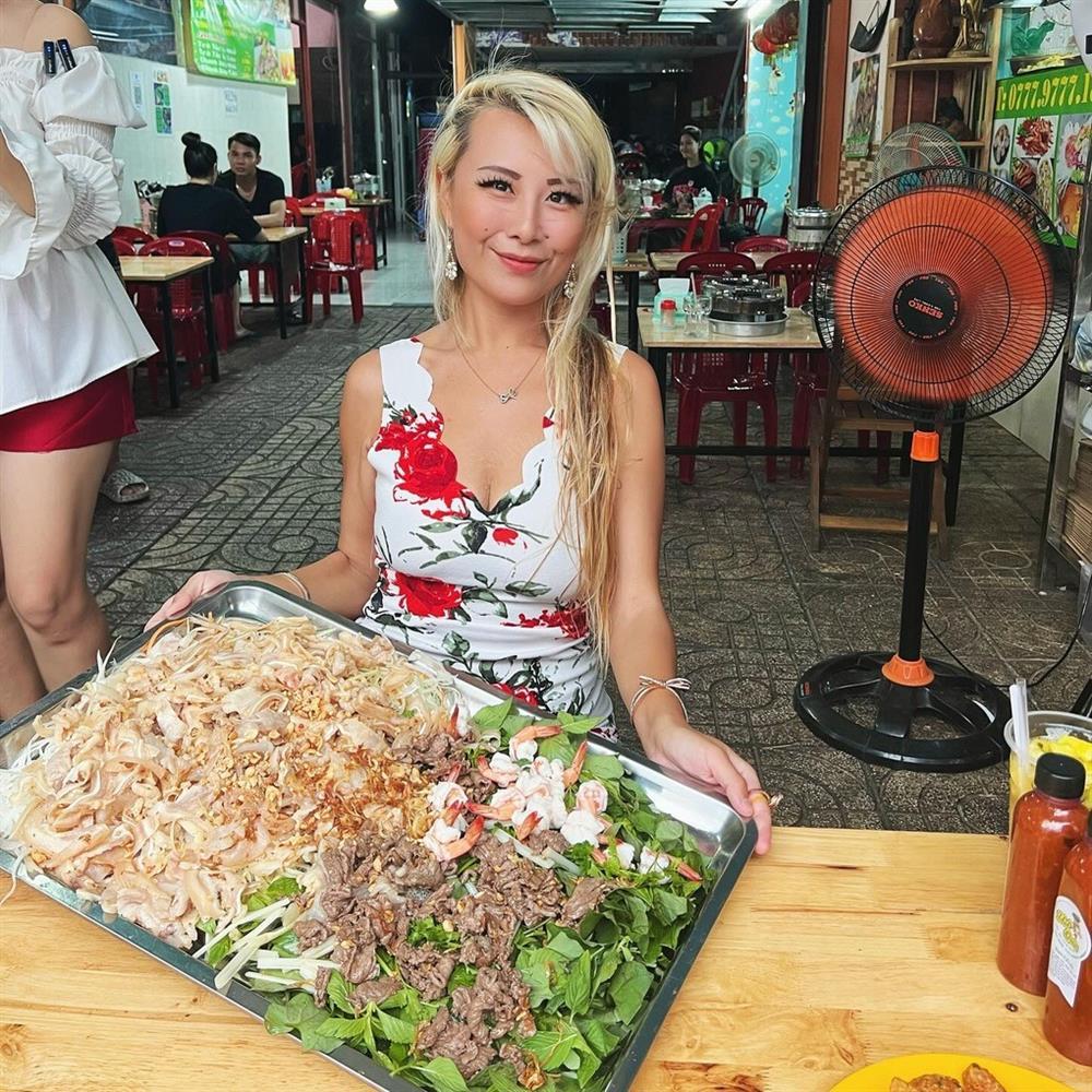 Nghề độc lạ: Thánh ăn chuyên tham gia các thử thách siêu to khổng lồ-1