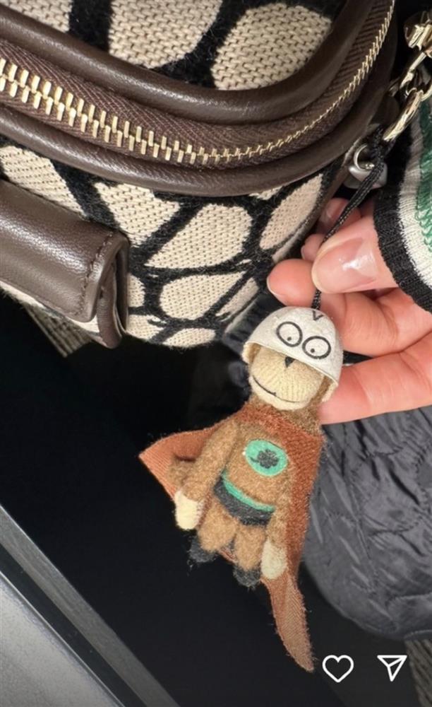 Chị đẹp Son Ye Jin rạng rỡ đón tuổi 42 bên gia đình hạnh phúc-3