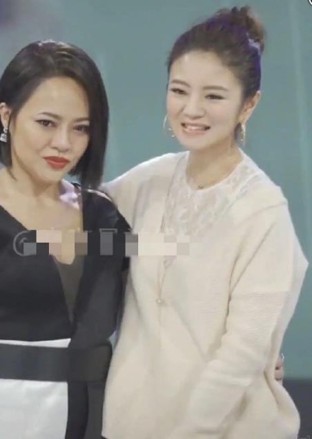 Cuộc sống kín tiếng của An Dĩ Hiên sau khi chồng bị kết án 14 năm tù-3