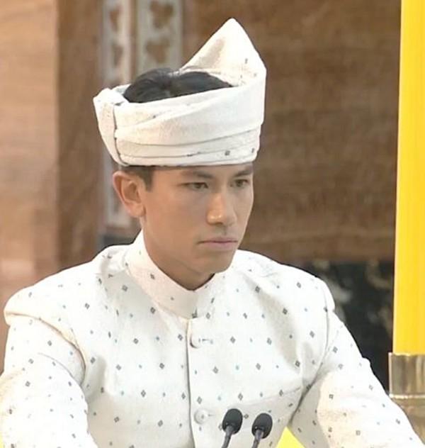 Giá trị quà cưới mà Hoàng tử Brunei trao cho cô dâu thường dân khiến ai cũng bất ngờ-2