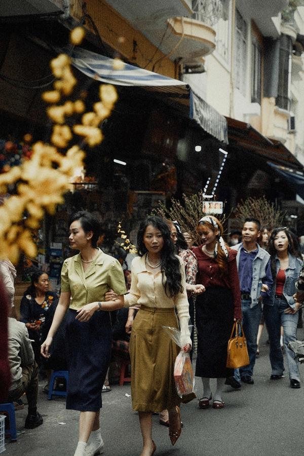 Nhóm bạn trẻ Hà Nội chụp bộ ảnh Tết thập niên 80 gây sốt-9