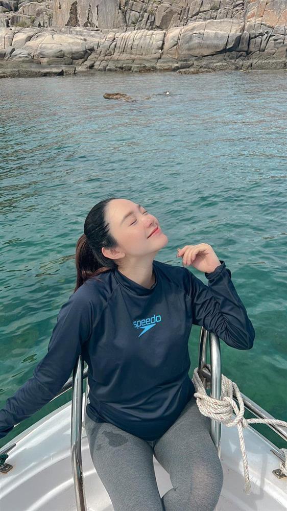 Minh Hằng có đam mê dùng hàng giả khiến nhan sắc lúc trồi lúc sụt-2