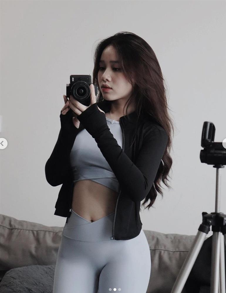 Bạn gái tiền đạo Mạnh Dũng phản pháo khi bị chê mặc phản cảm tập gym-4