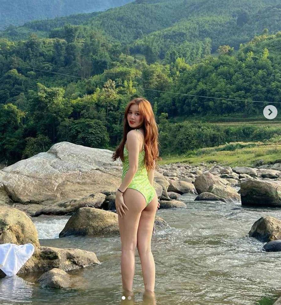 Bạn gái tiền đạo Mạnh Dũng phản pháo khi bị chê mặc phản cảm tập gym-5